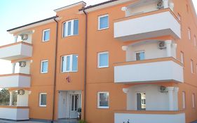 Apartments Buzleta
